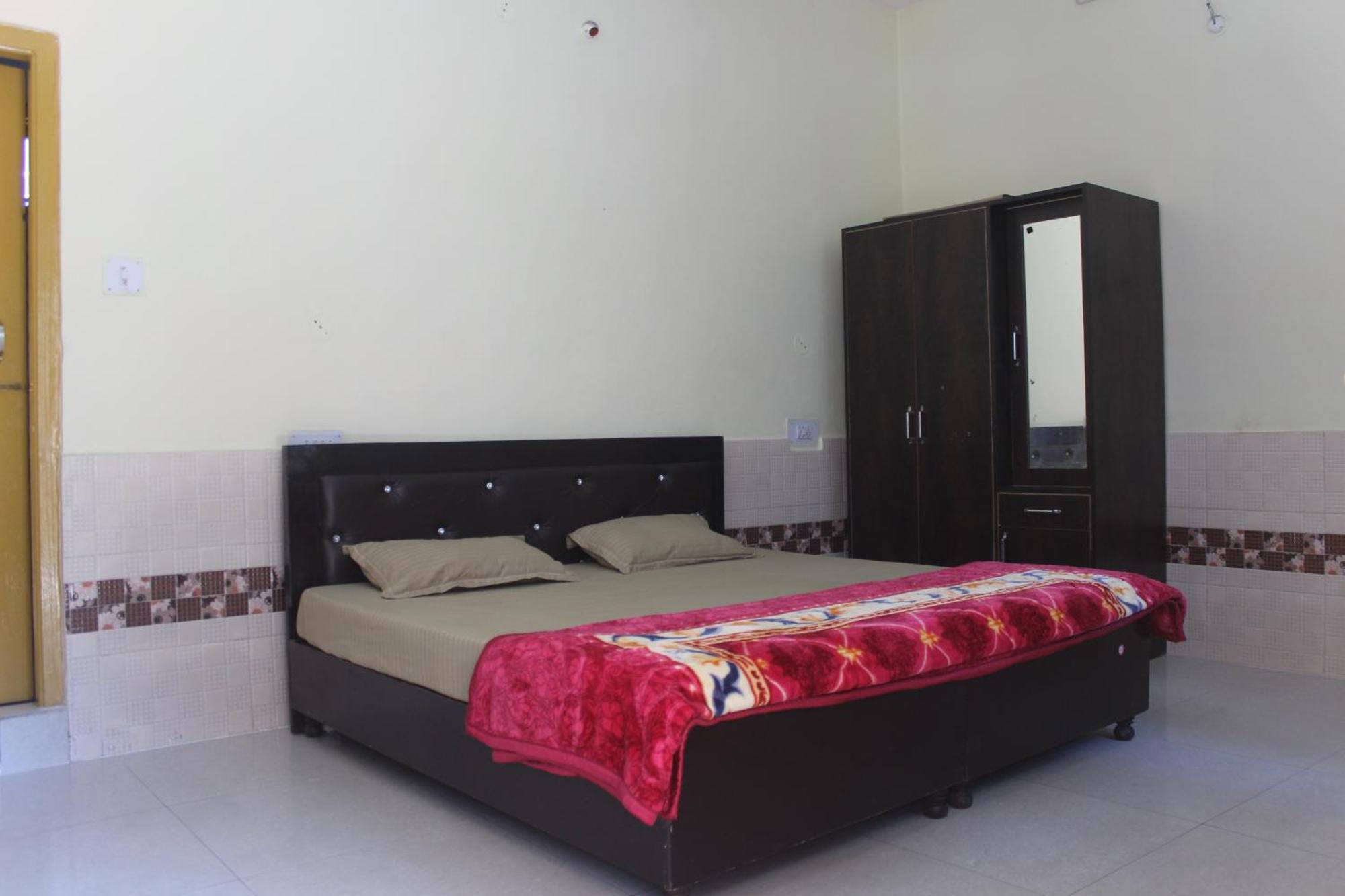 Moonlight Guest House Касоль Экстерьер фото